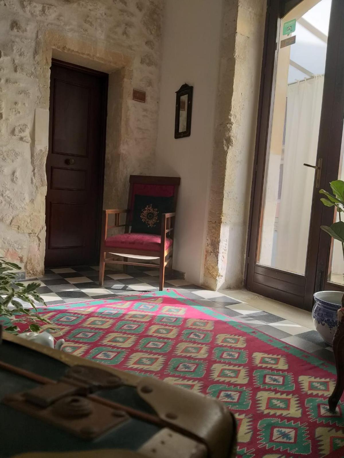 Lakkios Charming Suites And Rooms Szirakúza Kültér fotó