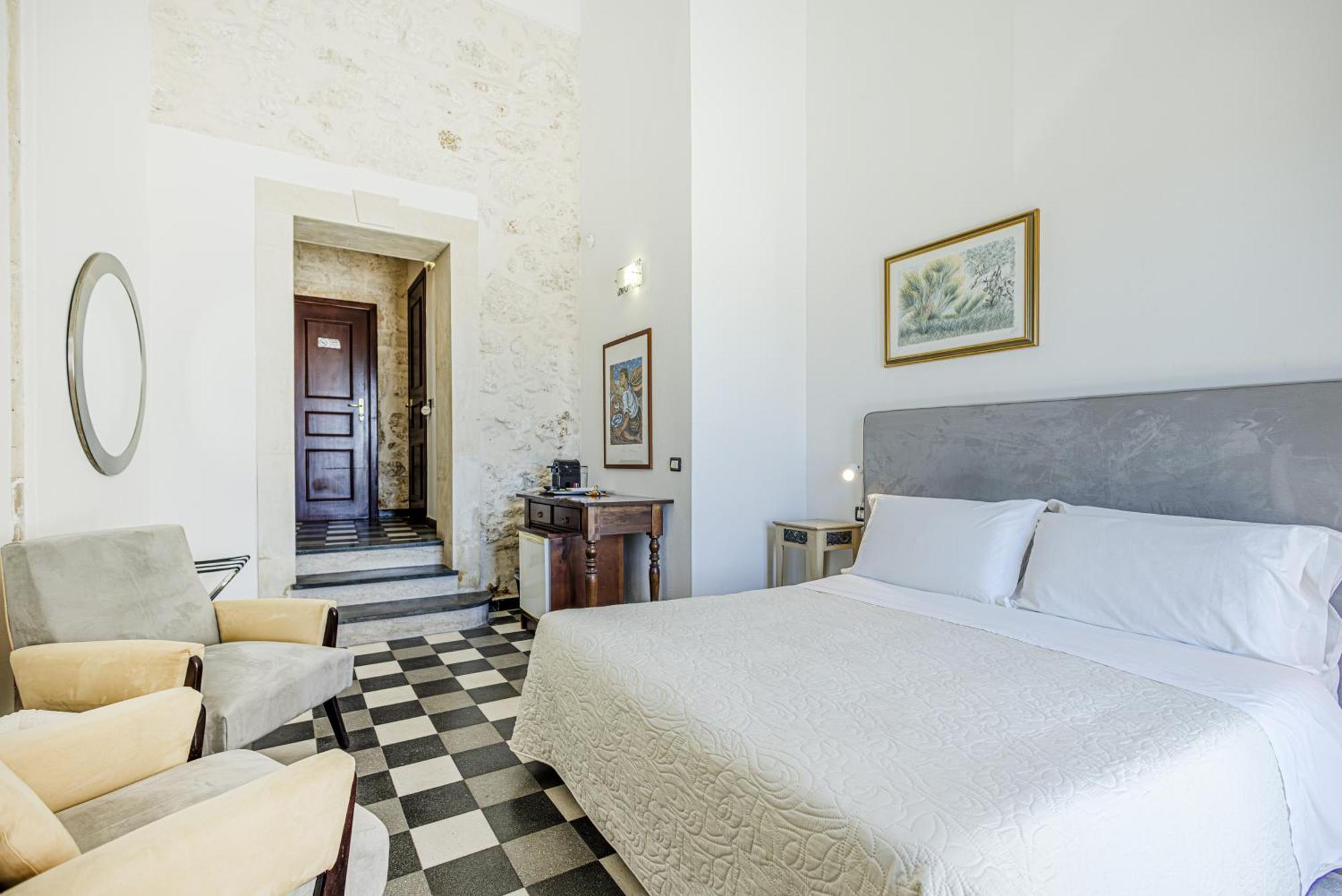 Lakkios Charming Suites And Rooms Szirakúza Kültér fotó